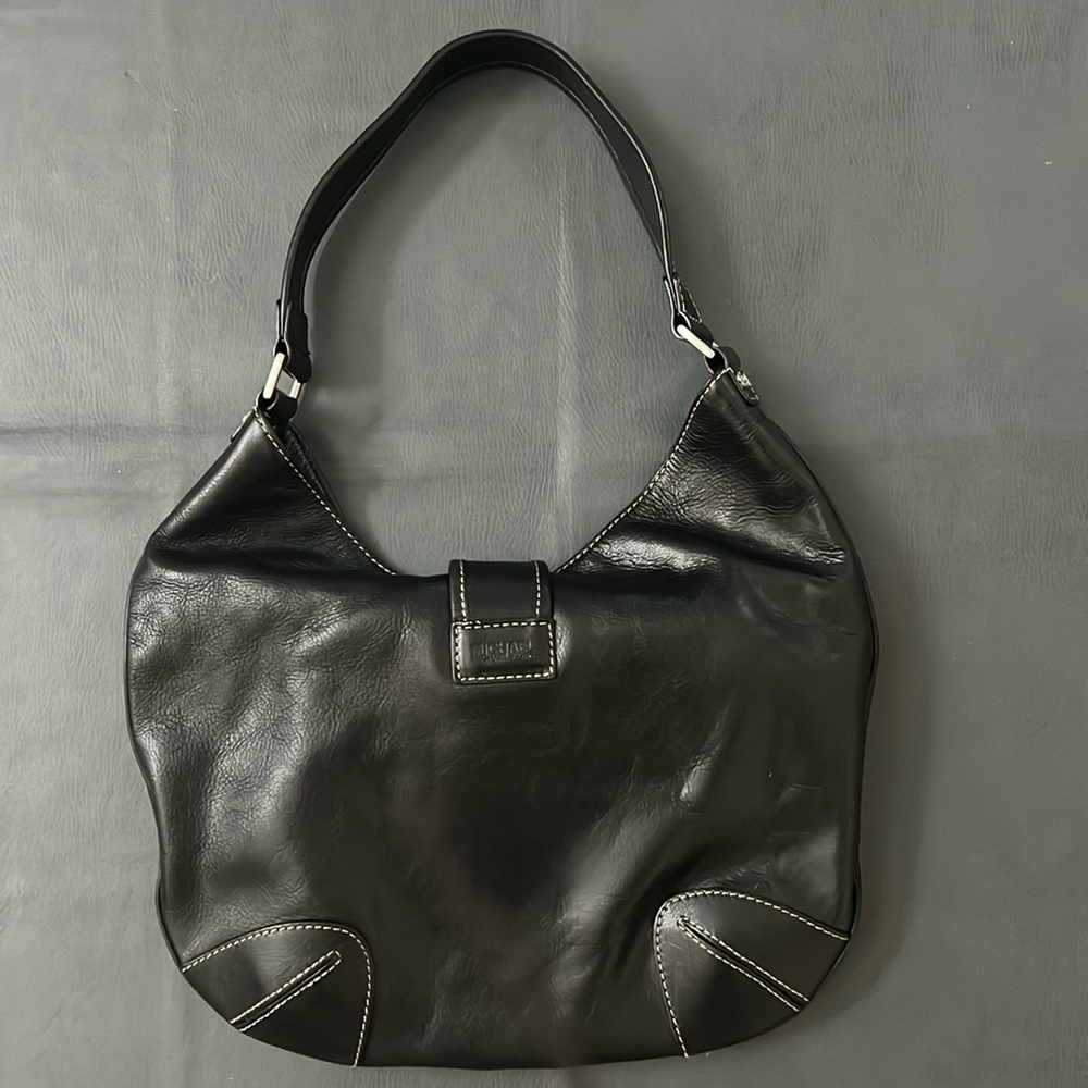Michael Kors Hutton Black Leather Hobo Bag - Picture 3 of 15